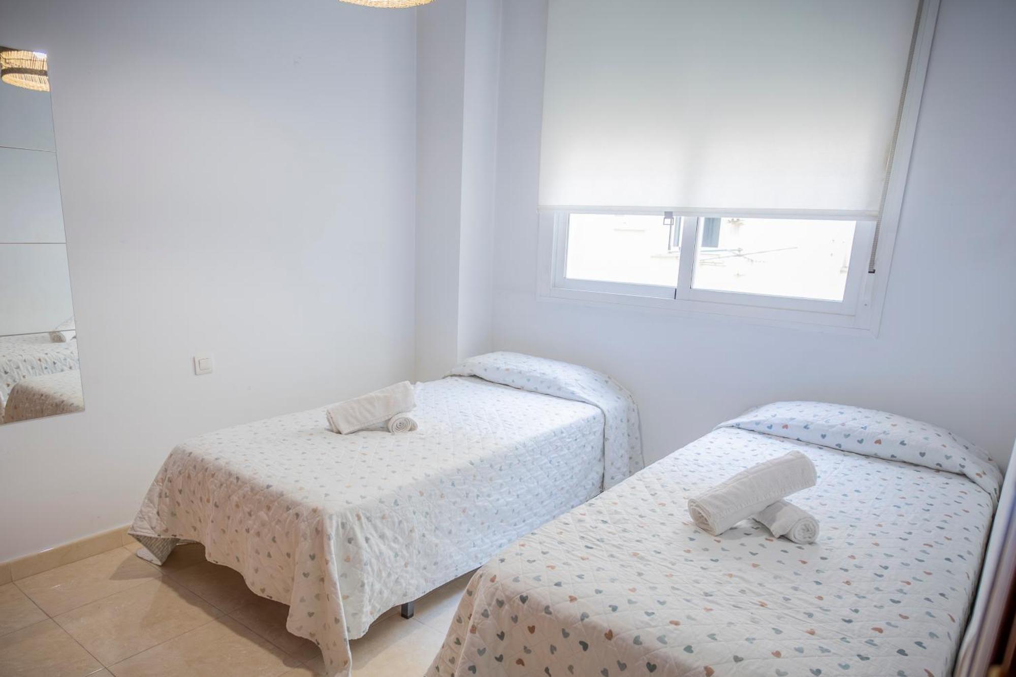 Estepona Parque Central Екстериор снимка